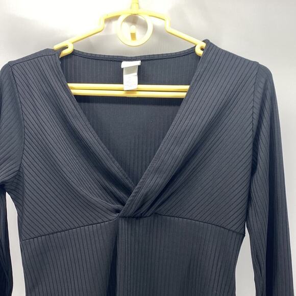 H&M black faux wrap ribbed black bodysuit date night girls night basic - Picture 3 of 5